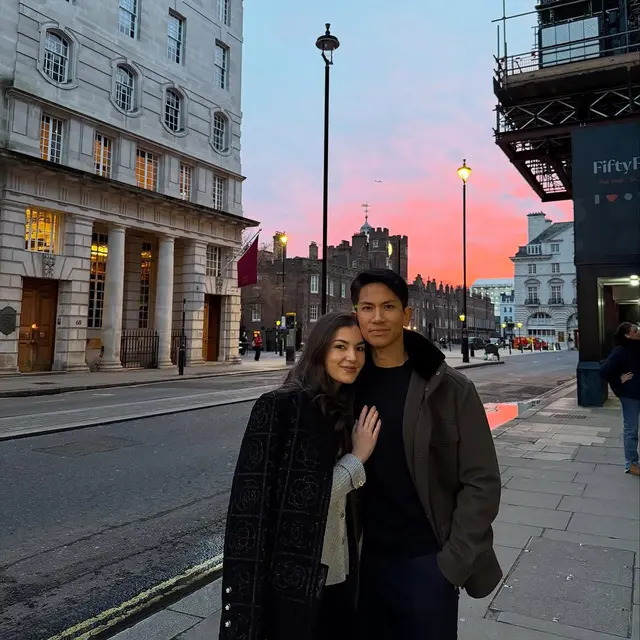 Pangeran Mateen dan Anisha Rosnah