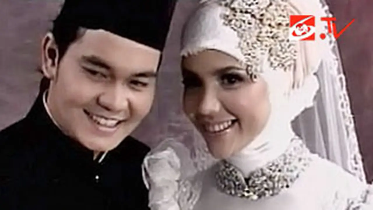 Indra Bekti dan Adilla Jelita