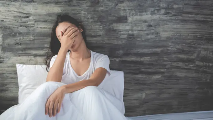 Gambar Ilustrasi Wanita Merasa Lelah