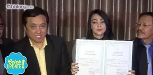 Irene Pricilya mengaku tidak tahu betul dengan barang apa saja yang diberikan Daniel Rigan pada Bella Shofie. Tapi ia tahu, Daniel melayani dan membawa Bella ke tempat-tempat mewah di Balikpapan.
