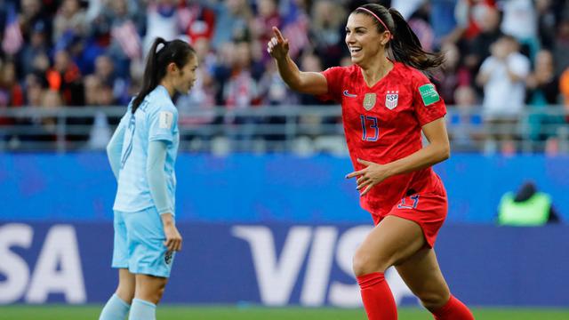 Mengenal Sosok Alex Morgan Raja Gol As Pemicu Kontroversi Di Piala Dunia Wanita 2019 Dunia Bola Com