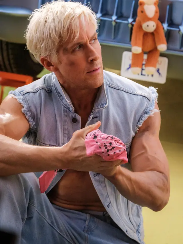Ryan Gosling sebagai Ken dalam Barbie. (Foto: Dok. Warner Bros. Pictures/ IMDb)
