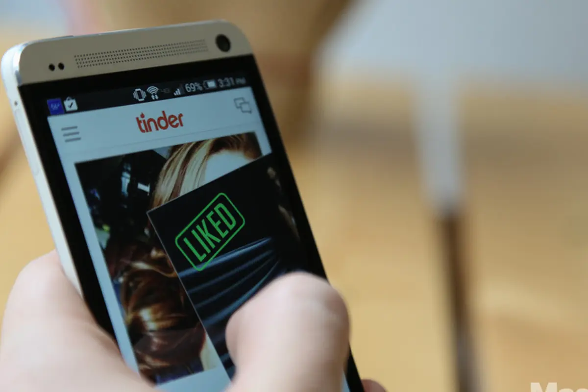 Aplikasi Kencan Online Makin Tak Bersahabat Bagi yang Berumur