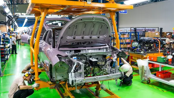 TKDN Otomotif Naik hingga 80% pada 2030, Baterai Mobil Listrik Jadi Kunci