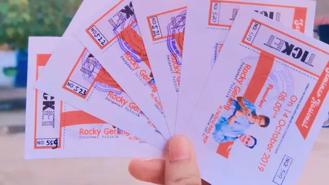 Tiket seminar nasional yang diadakan IAIN Langsa dengan pemateri Rocky Gerung (Liputan6.com/Rino Abonita)