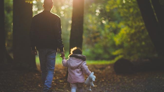 Ayah Putri Kecilmu Ini Kini Sudah Dewasa Dan Rindu Masa Itu Parenting Fimela Com Silahkan periksa email kamu dan ikuti langkah selanjutnya. ayah putri kecilmu ini kini sudah