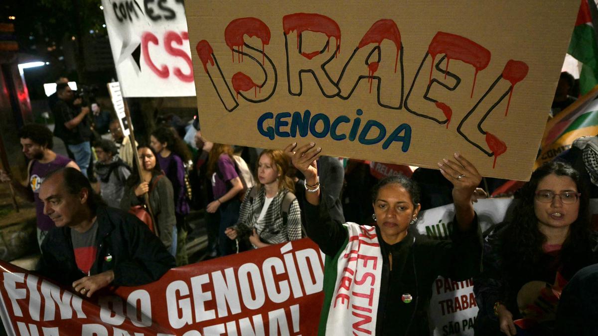 Peringati Setahun Serangan Israel di Gaza, Aktivis Pro Palestina Kembali Berunjuk Rasa