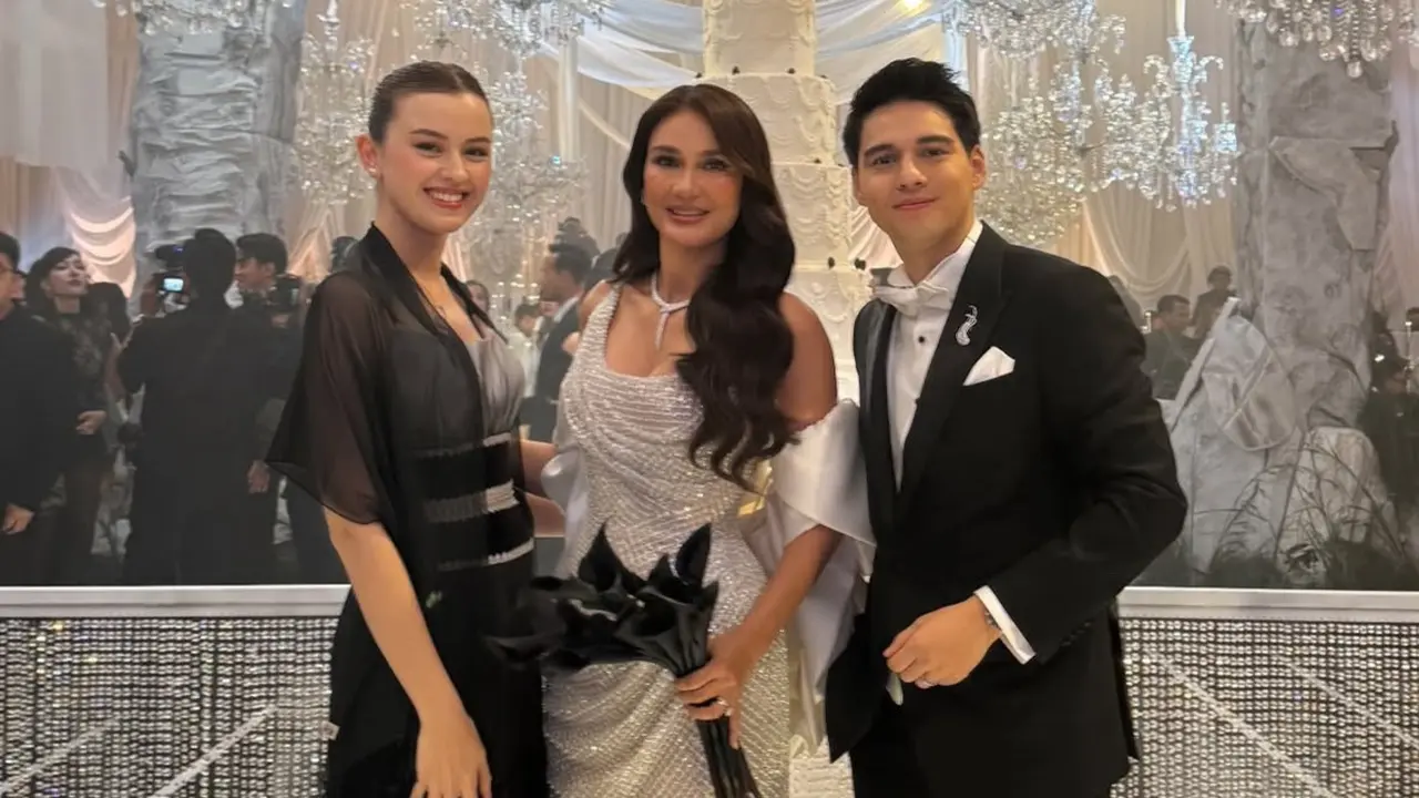 Artis Hadir di Resepsi Luna Maya dan Maxime Bouttier.