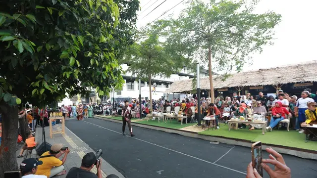 Bupati Banyuwangi: Fashion On Pedestrian Wadah Pengembangan Pelaku Usaha Batik Banyuwangi