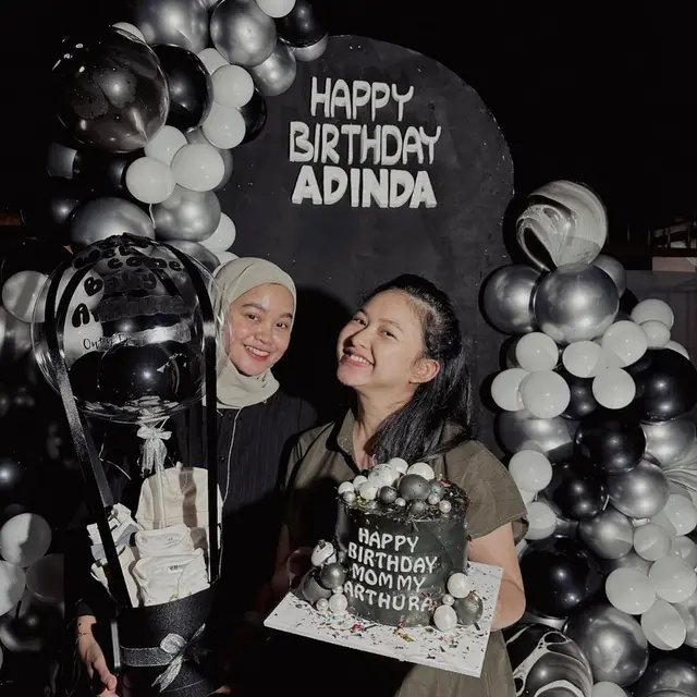 6 Potret Penampilan Adinda Azani Usai 2 Bulan Melahirkan, Sudah Kembali Langsing