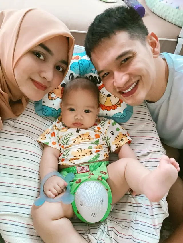 [Fimela] Citra Kirana dan Rezky Aditya