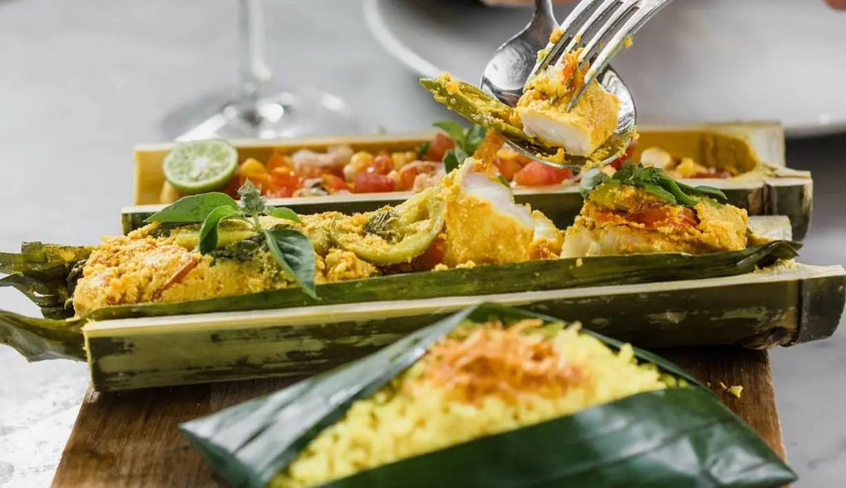 Menu Mama San menghadirkan teknik dan seni memasak yang sama pentingnya dengan rasa dan presentasi.