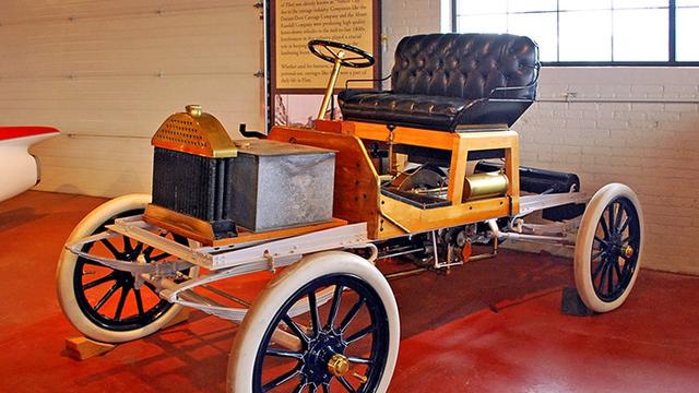 Mobil era 1900-1920-an (Boredpanda)