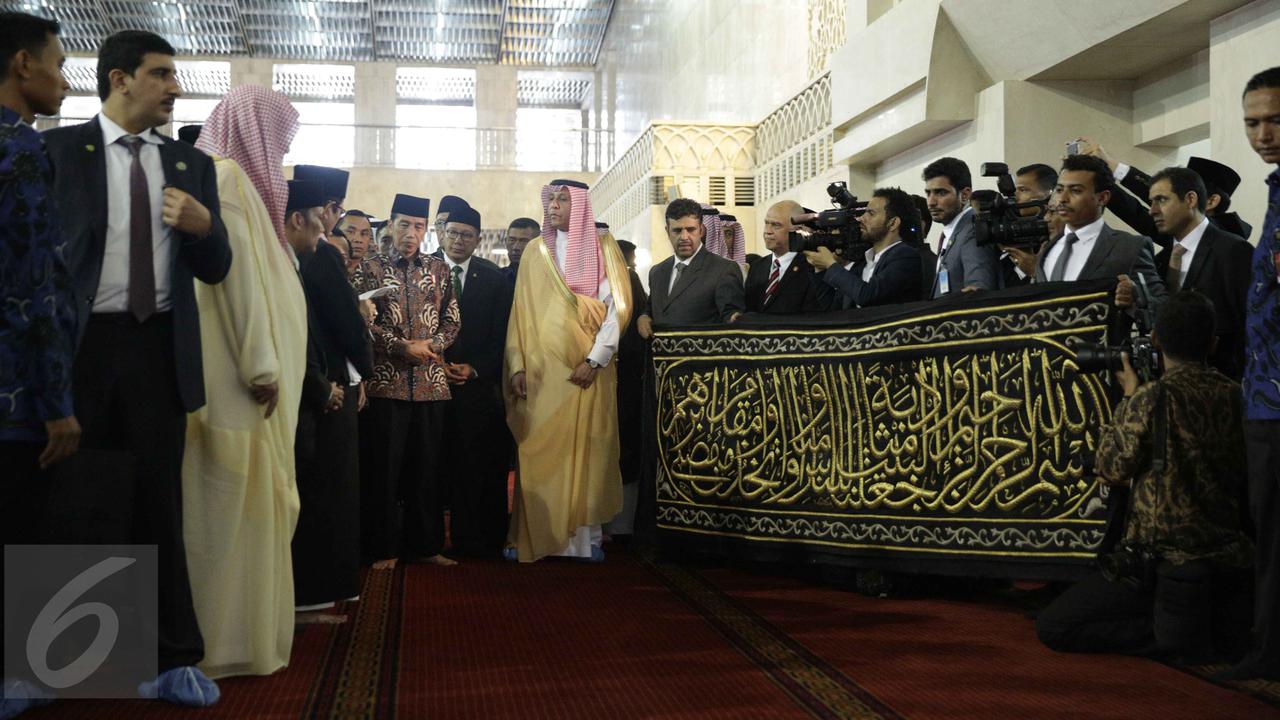 Kiswah dari Raja Salman