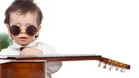 Anak yang bisa memainkan alat musik sebelum usia 14 tahun memiliki keterampilan kognitif setidaknya hingga 10 tahun.