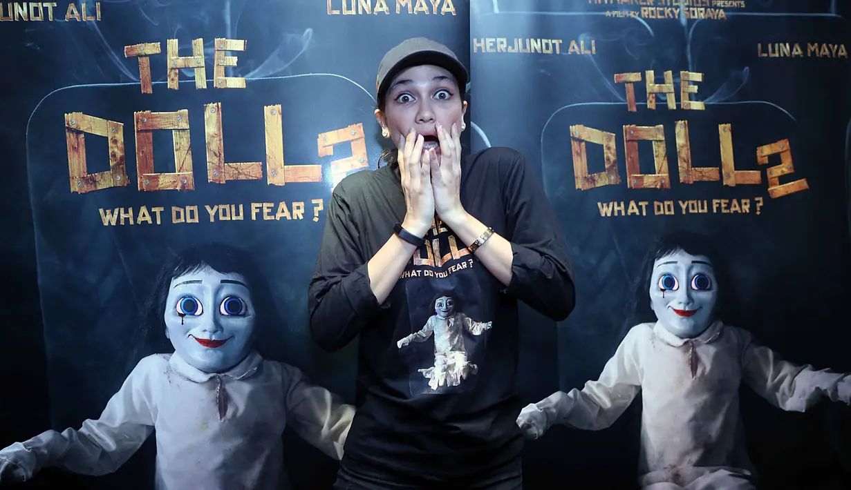 Tantangan tersendiri bagi Luna Maya saat bermain dalam film bergenre horor. Bukan hal mudah bagi Luna, lantaran selama ini tidak memiliki pengalaman menakutkan. Apalagi, ia mengaku bukan orang penakut. (Nurwahyunan/Bintang.com)