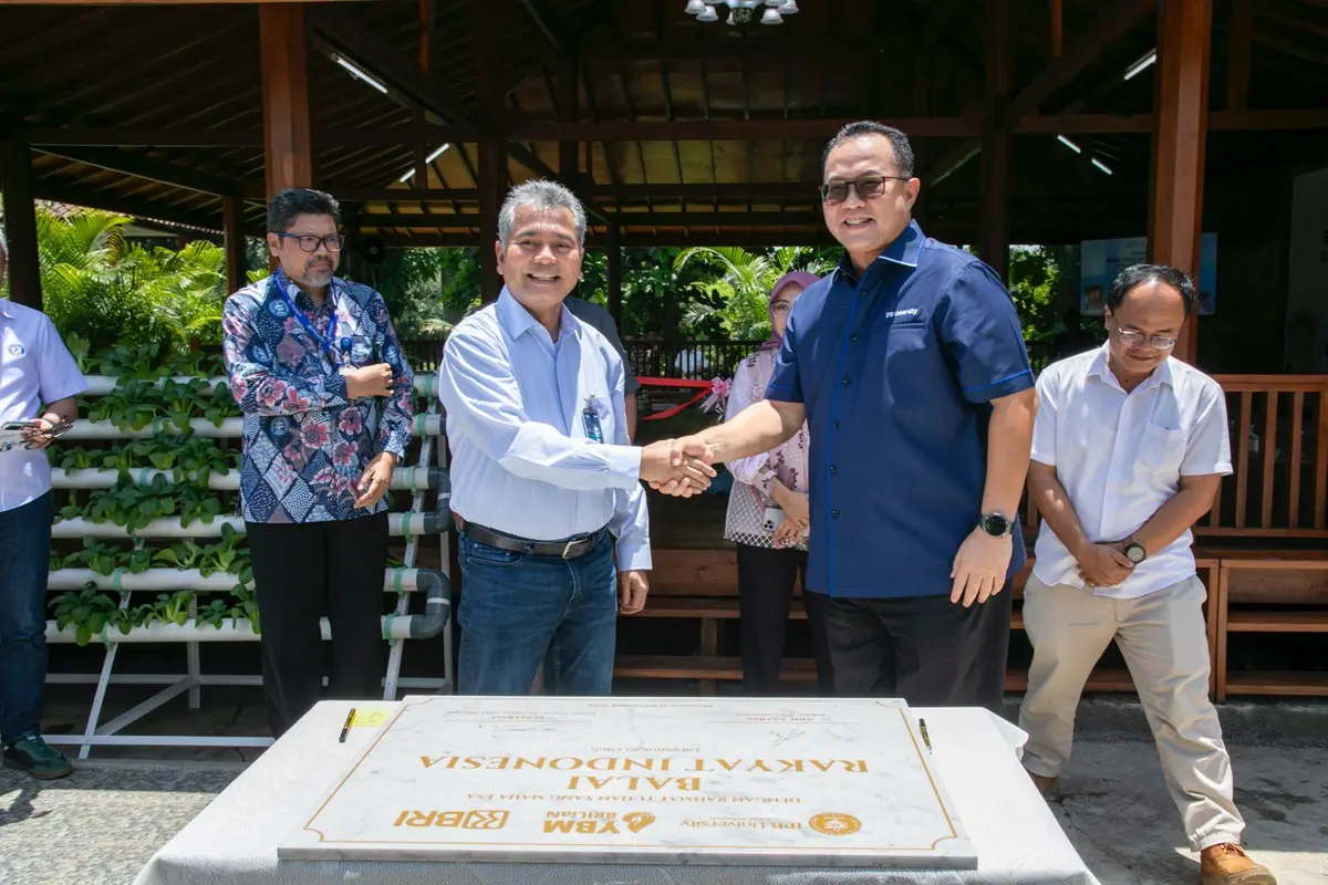 Perkuat Komitmen Pemberdayaan Masyarakat, BRI dan IPB University Resmikan Balai Rakyat Indonesia