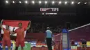 Hary Susanto/Ratri Oktlia Leani gpebulutangkis Indonesia meraih medali emas di nomor tganda campuran SL3-SU5 setelah mengalahkan Thailand pada Asian Para Games 2018 di Istora Senayan, Sabtu (13/10/2018).  (Bola.com/Peksi Cahyo)