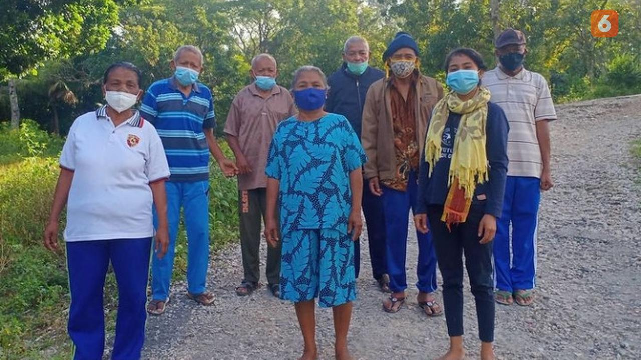 Para lansia yang tergabung dalam Posyandu Lansia Feto Mone.