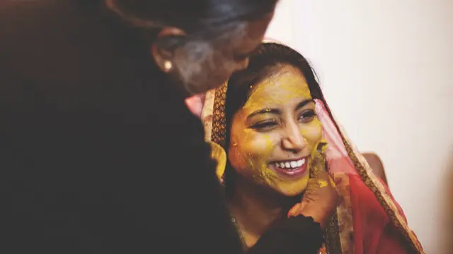 Wajah terawat dengan kunyit, berani mencobanya?