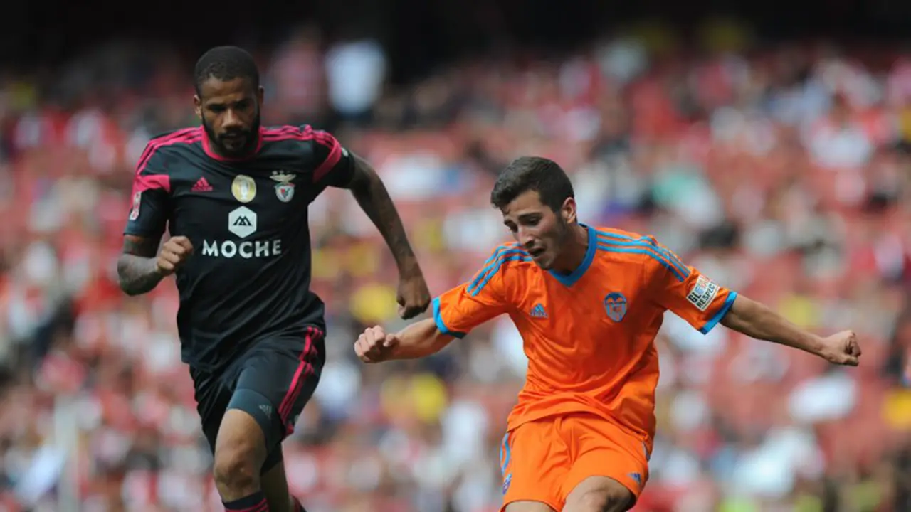 Benfica versus Valencia di Emirates Cup 2014