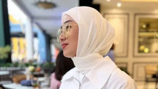 Selfi Nafilah ungkap momen spiritual hingga berhijab. (credit: instagram.com/selfinafilah)