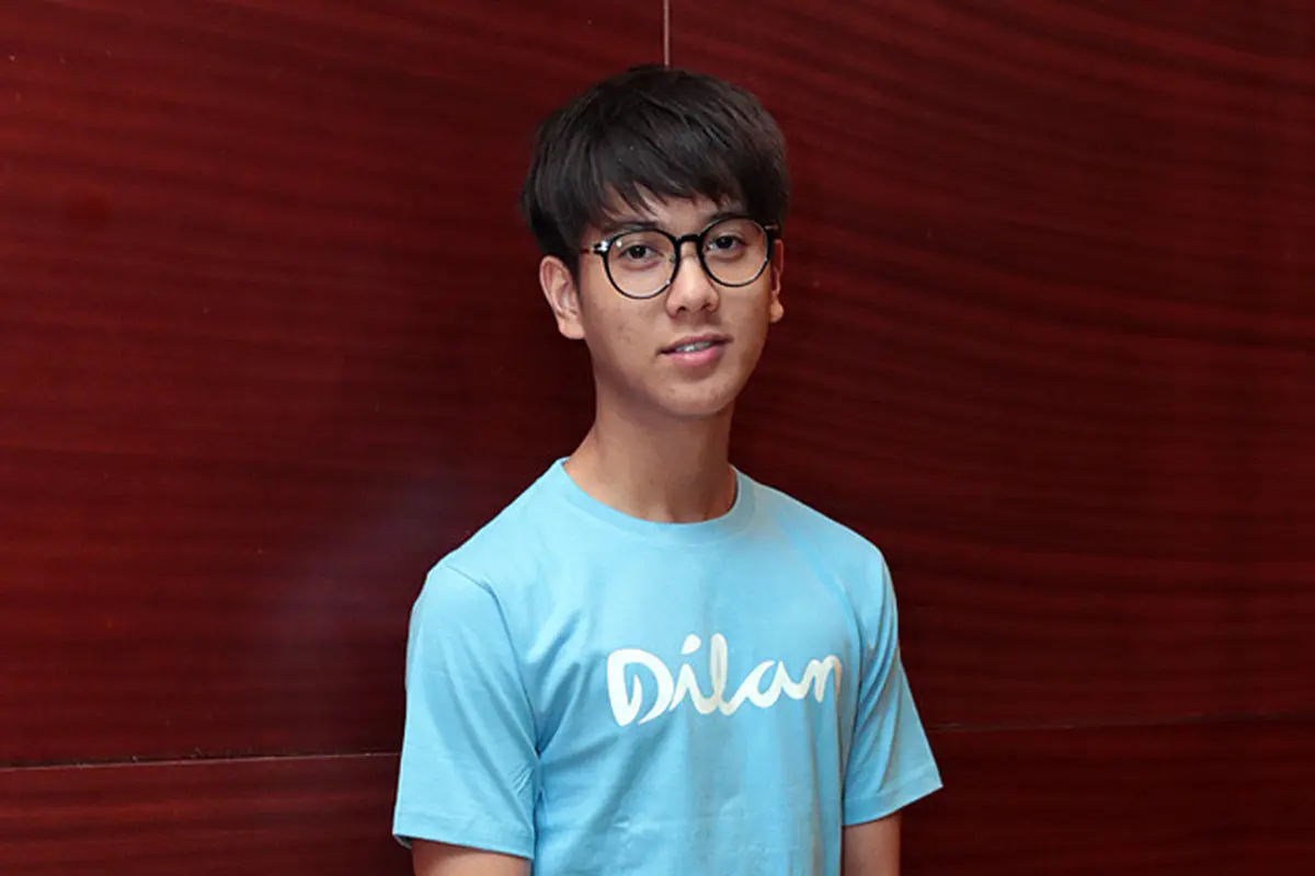[Bintang] Iqbaal Ramadhan