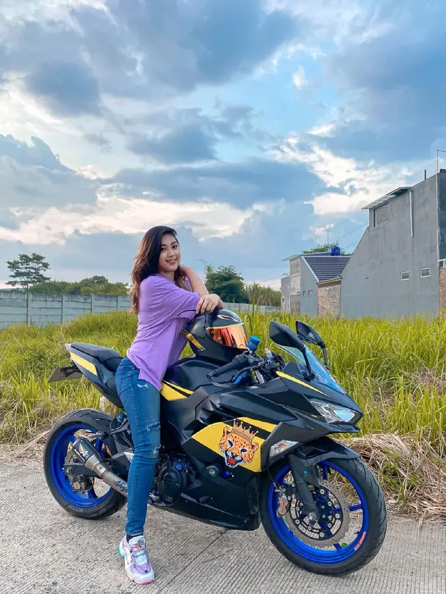 Gigi Ruwita, mantan istri Doni Salmanan yang tak kalah cantik dengan Dinan Fajrina