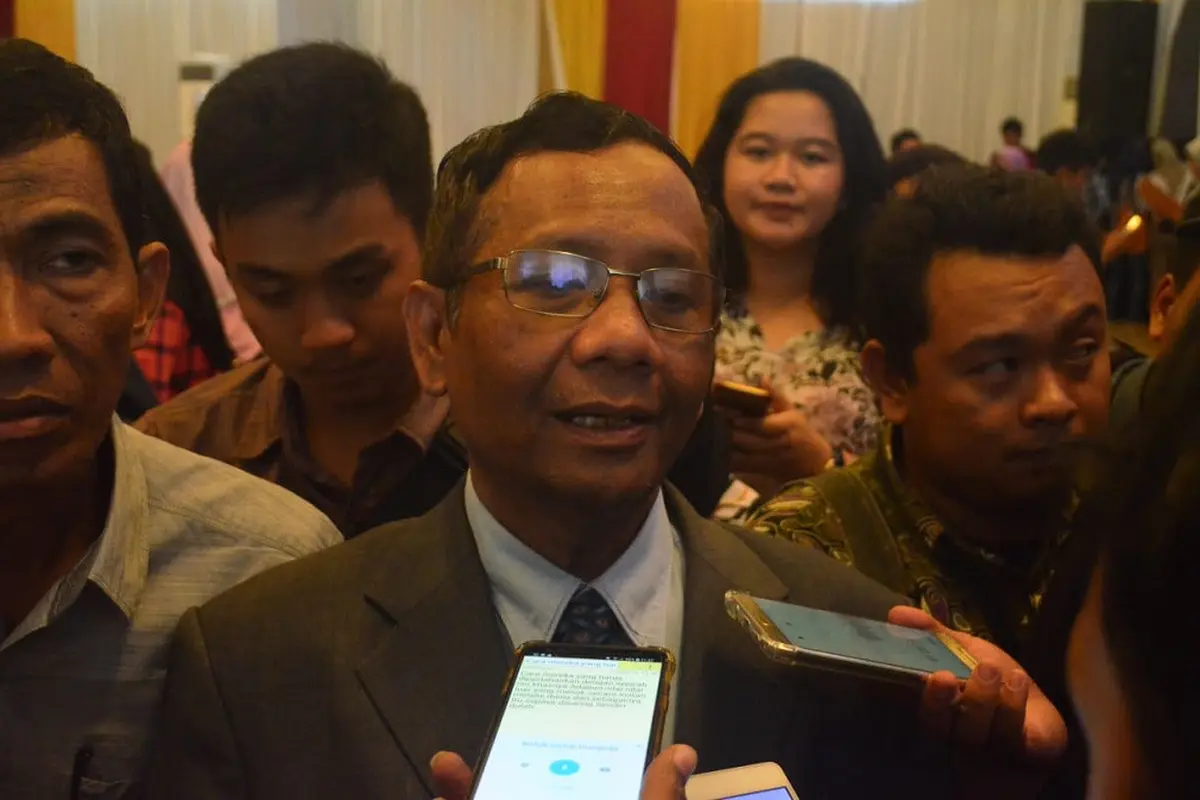 Mahfud MD mengajak kaum millennial jaga keutuhan bangsa (Liputan6.com/ Eka Hakim)