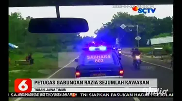 Tim gabungan dari sejumlah instansi di Tuban merazia sejumlah tempat dan membubarkan kerumunan warga yang tengah ngabuburit. Razia ini untuk meminimalisir penyebaran virus corona.