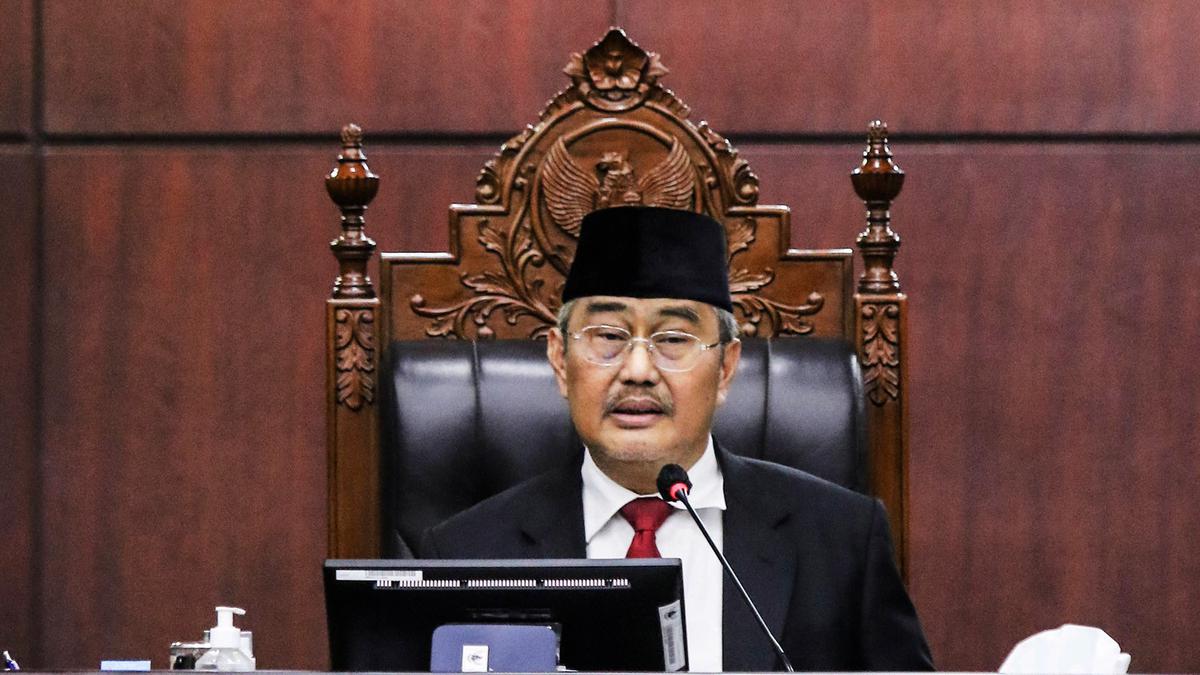 HEADLINE: MKMK Copot Jabatan Ketua MK Anwar Usman, Konsekuensi dan  Dampaknya?