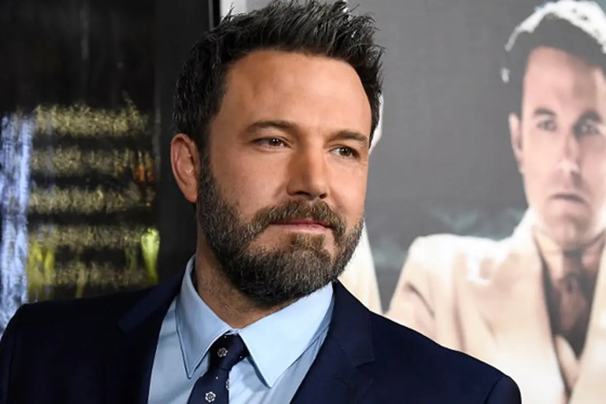 [Bintang] Remas Payudara Hilarie Burton, Ben Affleck Minta Maaf