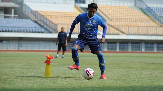 Persib Bandung, Febri Hariyadi