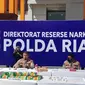 Kapolda Riau dalam konferensi pers pengungkapan narkoba Malaysia yang melibatkan narapidana di Lapas. (Liputan6.com/M Syukur)