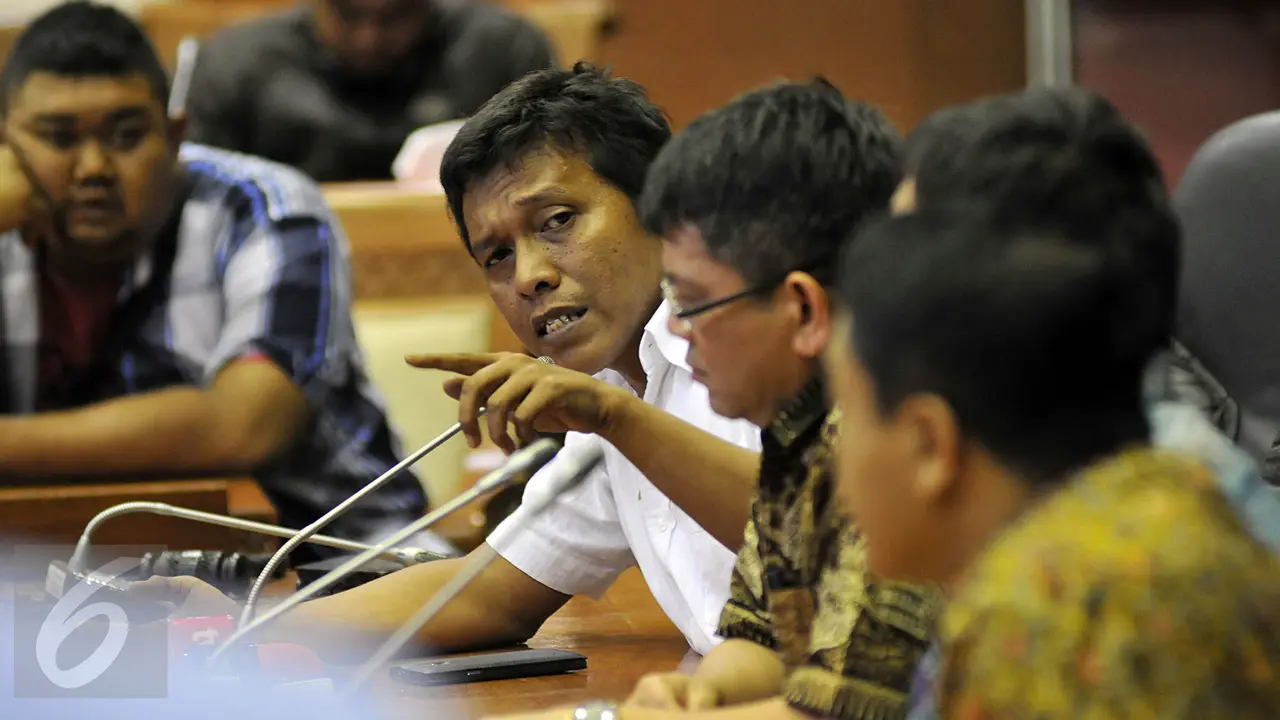 20151120-Anggota DPR Ajukan Mosi Tidak Percaya, Desak Novanto Mundur-Jakarta