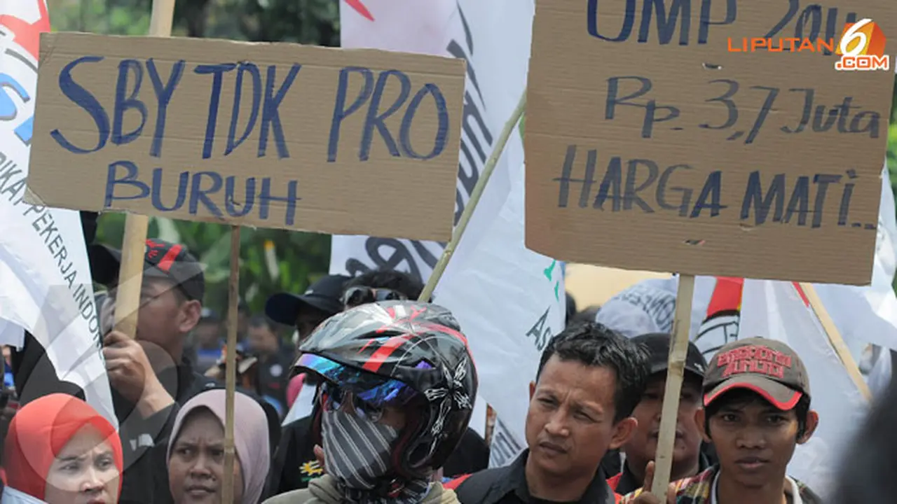 4-buruh-tuntut-upah-130903b.jpg