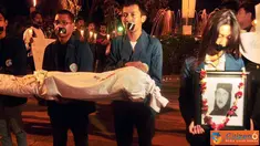 Citizen6, Surabaya: Forum Advokasi Mahasiswa (FAM) Unair mengecam keras sikap “Diam” Pemerintah yang tidak melakukan diplomasi politik secara serius untuk menyelamatkan alm Ruyati dari Hukuman Pancung. (Pengirim: Nias Stovit)