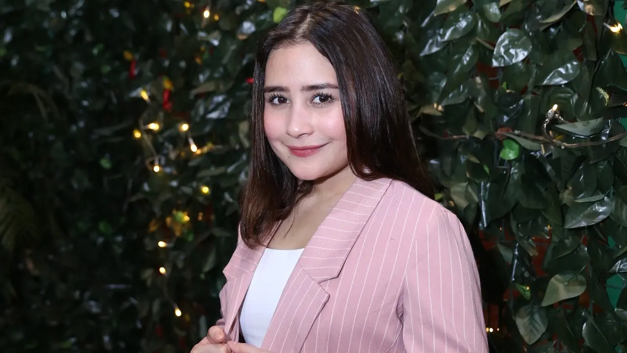 [Bintang] Prilly Latuconsina