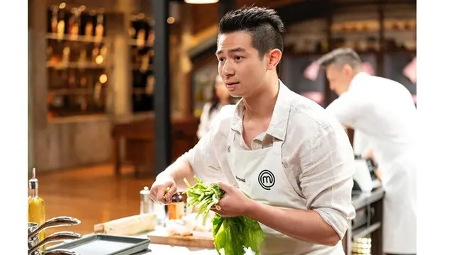 7 Potret Reynold Poernomo, Adik Chef Arnold yang Ikut Ajang MasterChef Australia