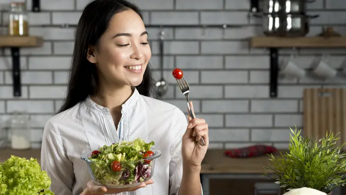 Ilustrasi makan sehat/freepik.com/jcomp