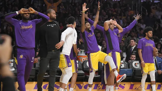 LA Lakers Bungkam New York Knicks