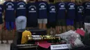 Aksi para tersangka menimbulkan kerugian besar, di antaranya gedung rusak, beberapa kendaraan dinas terbakar, serta sejumlah anggota polisi terluka. (Kapanlagi.com/Budy Santoso)