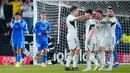 Gol-gol Albacete dicetak oleh Javi Villar (42') dan brace Jefte Betancor (82', 90+4'). Sementara Madrid sempat membalas melalui Franco Mastantuono (45+3') dan Gonzalo Garcia (90+1'). (AP Photo/Jose Breton)