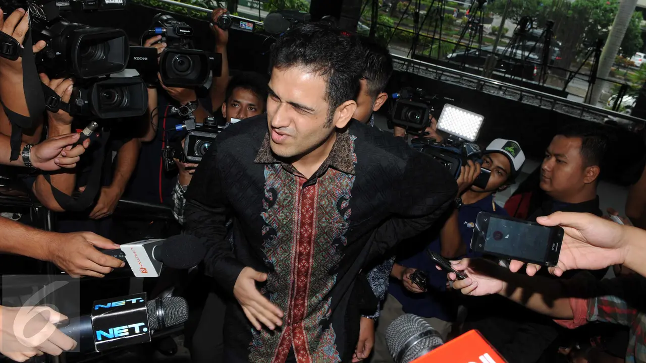 20160205-Mengeluh Sakit, Nazariddin Meringis di KPK-Jakarta