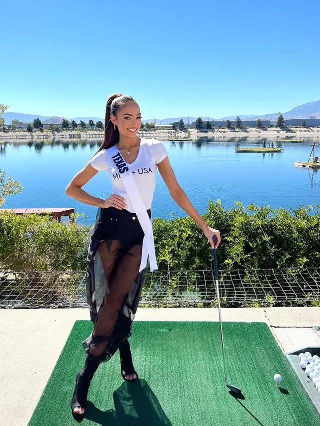 Miss USA 2022 R’Bonney Gabriel