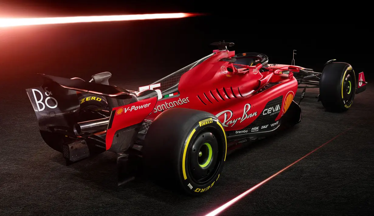 <p>Tampak belakang mobil baru Scuderia Ferrari SF-23 untuk Formula 1 2023 saat acara peluncuran di Maranello 14 Februari 2023. (AFP/Ferrari Press Office)</p>
