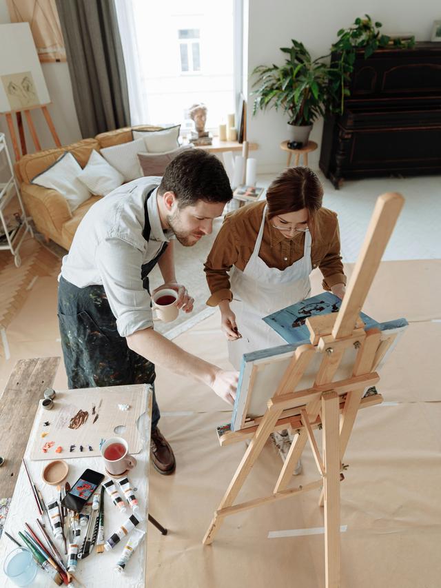 Art and Culture Captions