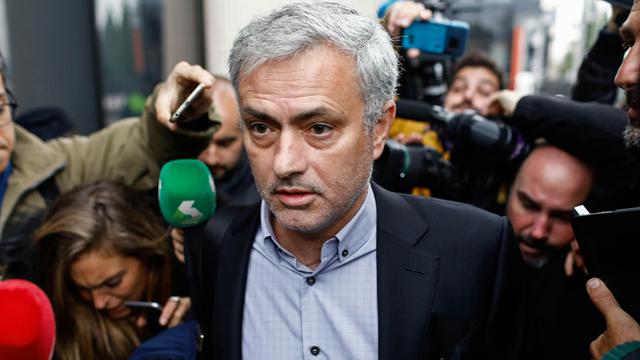 FOTO: Kembali ke Madrid, Jose Mourinho Jalani Sidang