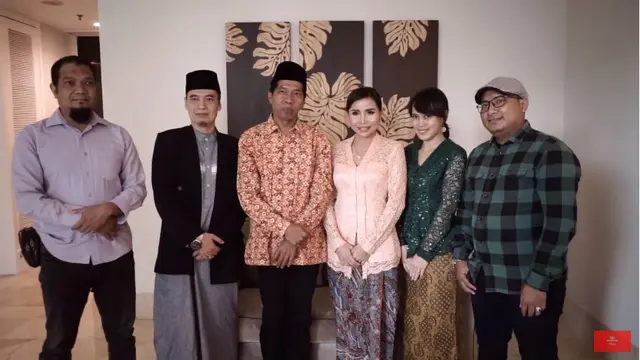 7 Potret Akad Nikah Kiwil dan Eva Belisima, Penuh Kebahagiaan