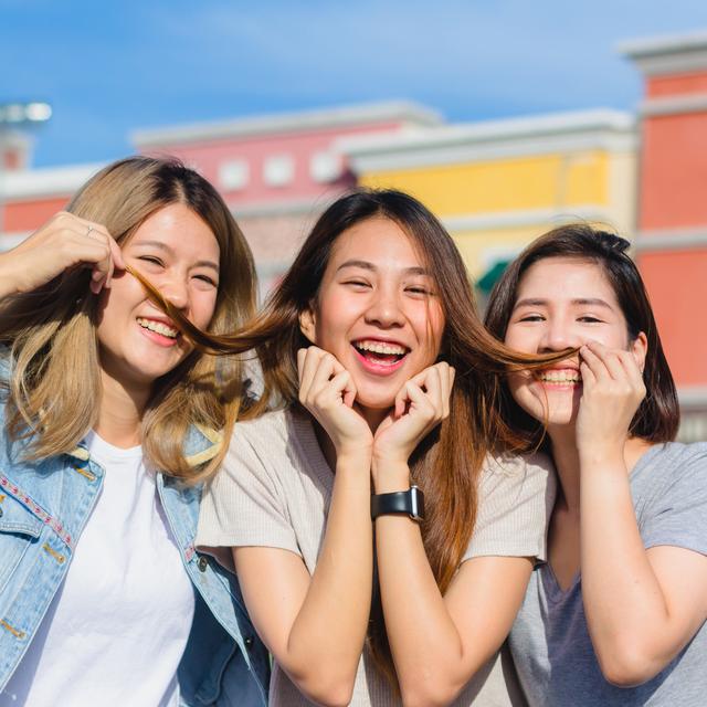 3 Zodiak Yang Bisa Menjadi Sahabat Baik Semua Orang Lifestyle